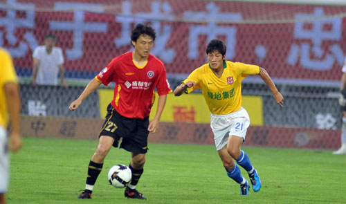 英超半场：达姆斯高、弗莱明造险，布伦特福德0-0伯恩利（英超半场战报：布伦特福德0-0伯恩利，达姆斯高与弗莱明相继制造险情）