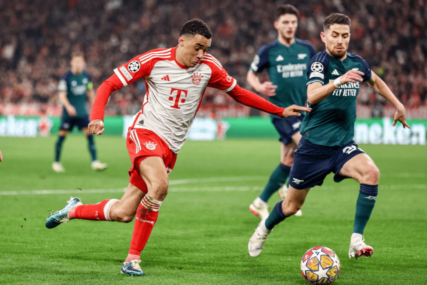 罚球少了13个！詹姆斯：有时候你能得到哨子，但有时候不能（罚球少13次！詹姆斯：有时有哨，有时没有）