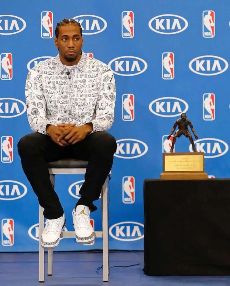 塞鸟：我们好好努力把下个赛季踢好；亚冠的对手都非常优秀（塞鸟：全力以赴踢好下赛季，亚冠对手实力强劲）