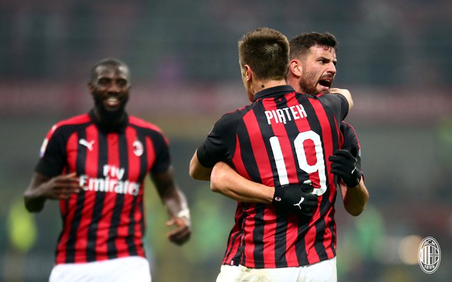 约基奇砍下118次25分+10助，史上其他中锋合计108场（约基奇25分+10助已达118场，超过其余中锋历史总和108场）