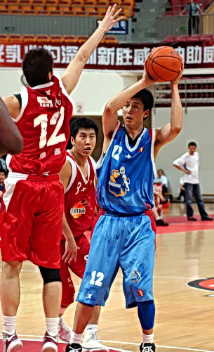 连续5个英超客场送助攻，B费成历史第五人（B费英超客场连续五场送助攻，成史上第5人）