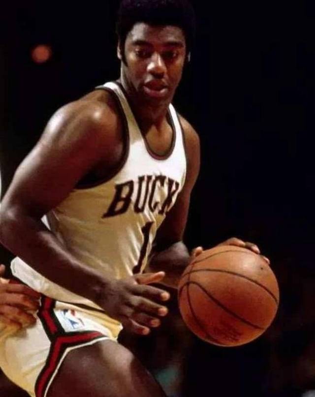 守中锋时 守中锋时