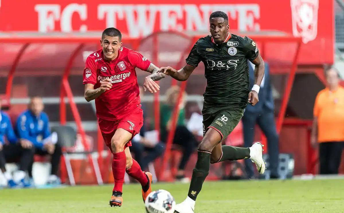 也有首次入 也有首次入